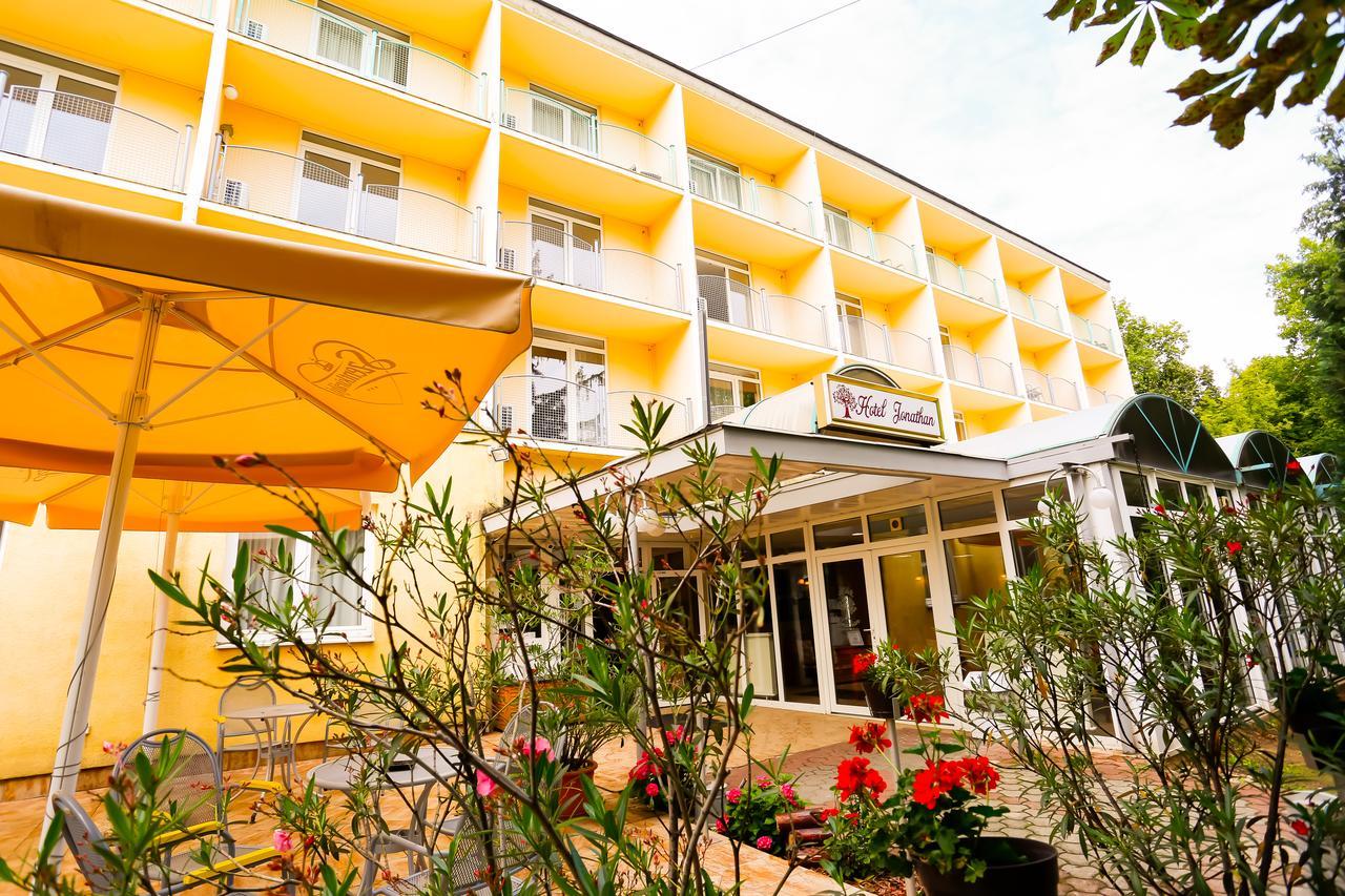 Solaris Hotel Balatonfoldvar Exterior photo